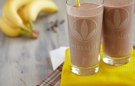 מתכון מרענן להכנת שייק רימון בננה ויוגורט 🍌🥛🍯