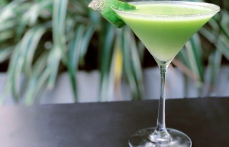 קוקטייל ג׳יין אבוקדו 🍸